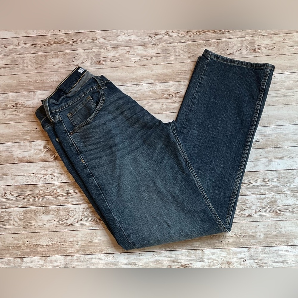 Men’s Levi Signature Gold Relaxed Fit Jeans